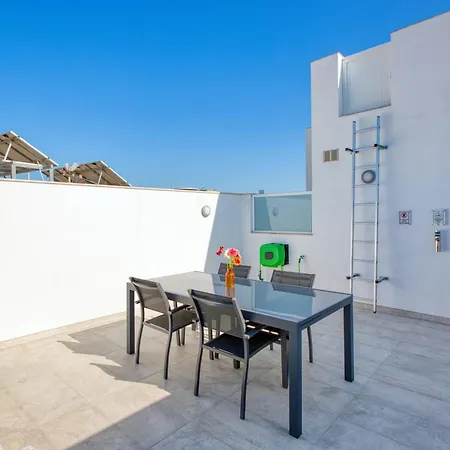 Appartamento St Venera Penthouse 2 Balconies Big Screen Tv