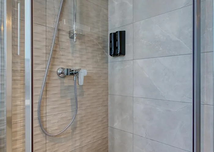 St Venera Penthouse 2 Balconies Big Screen Tv Apartament