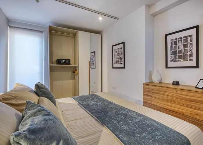 St Venera Penthouse 2 Balconies Big Screen Tv Apartament