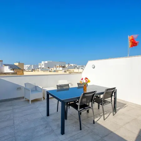 St Venera Penthouse 2 Balconies Big Screen Tv Lägenhet