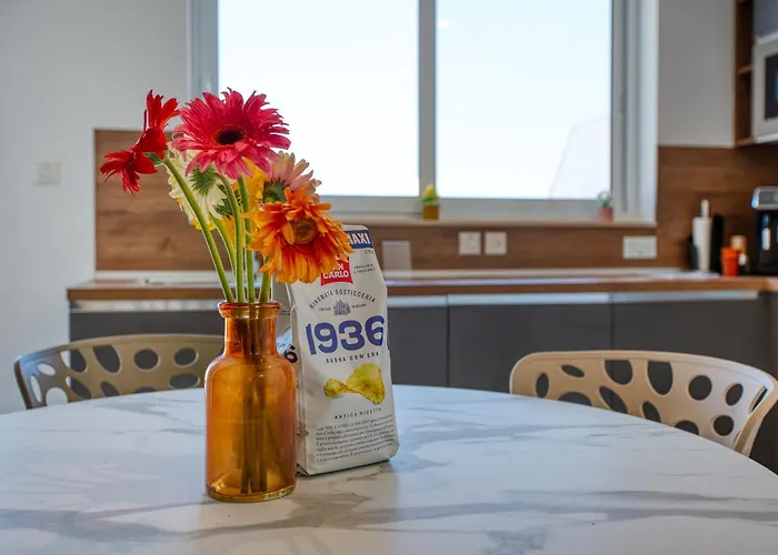 아파트 St Venera Penthouse 2 Balconies Big Screen Tv *