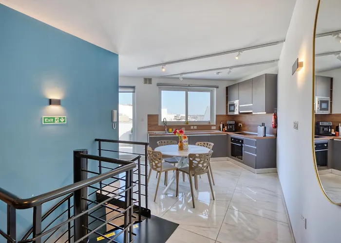 아파트 St Venera Penthouse 2 Balconies Big Screen Tv Santa Vennera